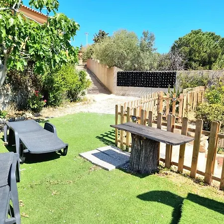 Stylish With Views 4 Min Walk To The Beach!! Solanas (Cagliari)