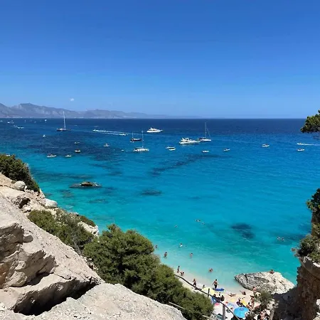 Stylish With Views 4 Min Walk To The Beach!! Lägenhet